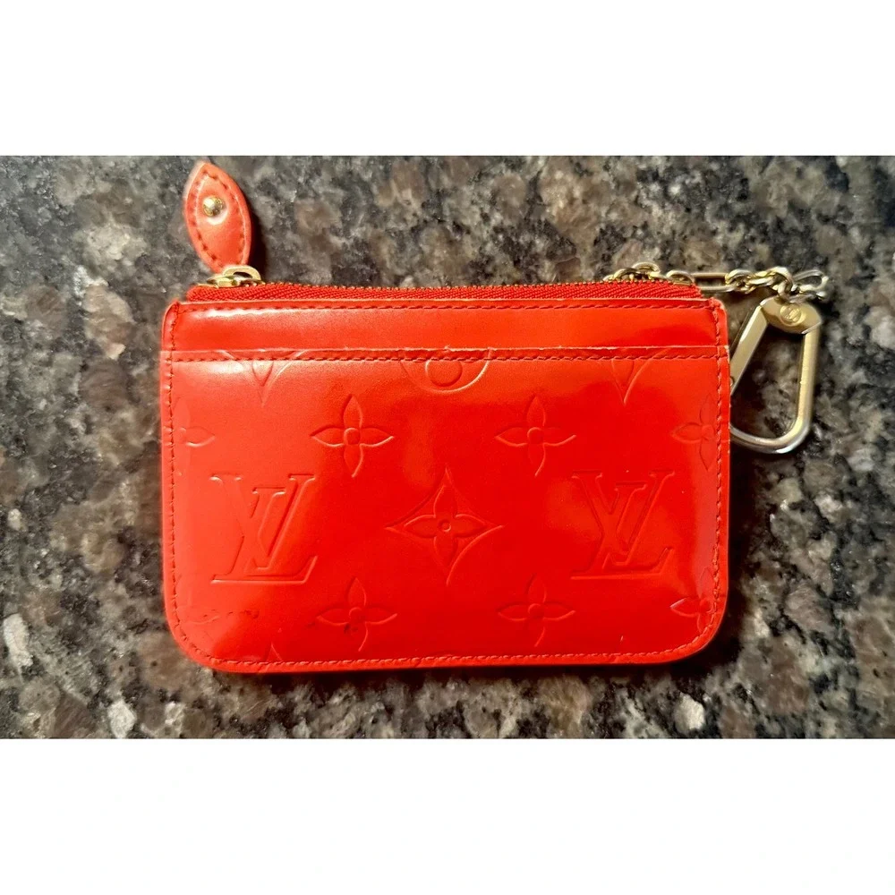 AUTHENTIC Louis Vuitton Vernis Key Pouch, Red